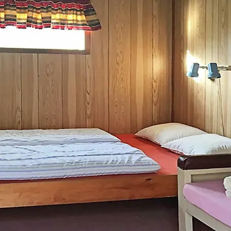 One-bedroom Holiday In Flatraker
